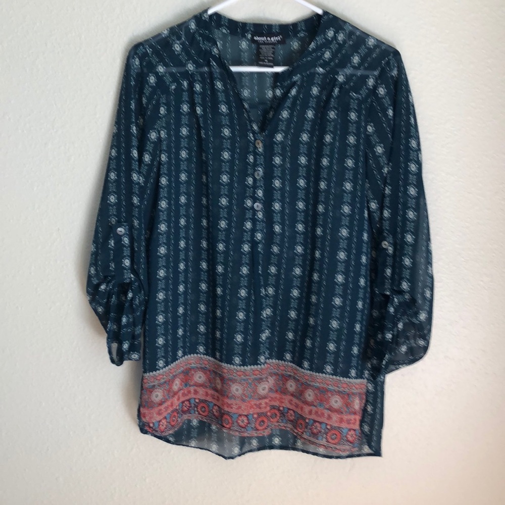 Split neck boho patterned blouse